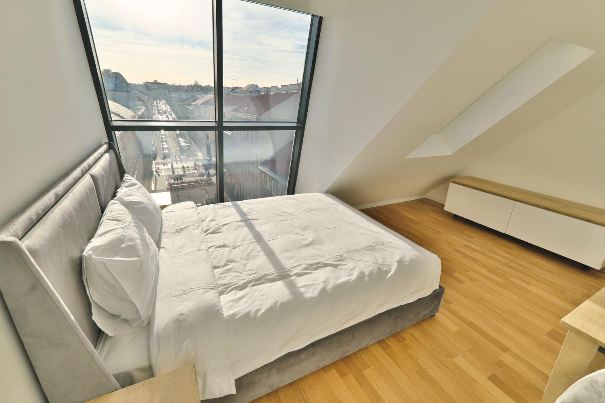 Vienna Lotus Apartments Bagian luar foto
