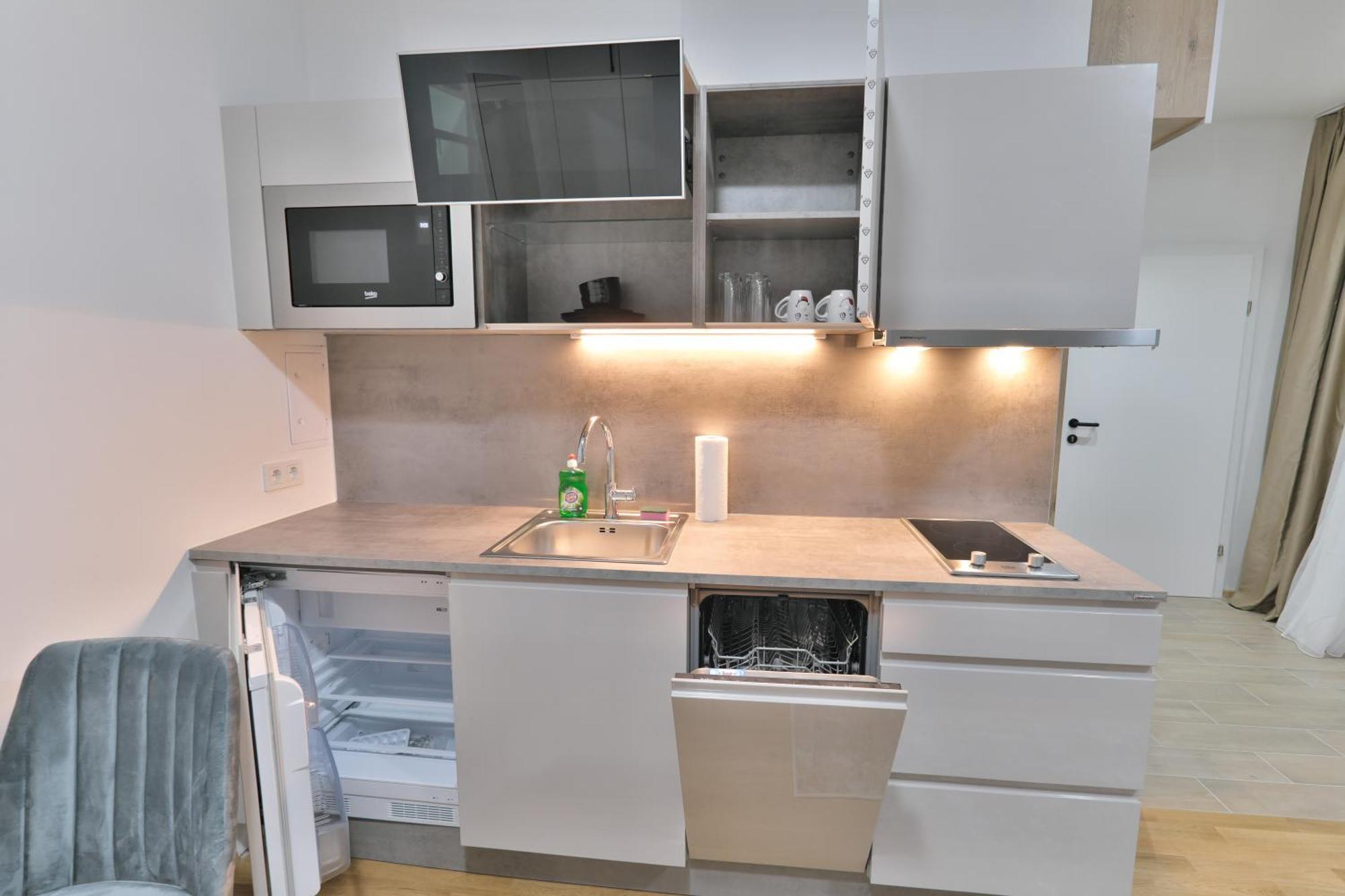 Vienna Lotus Apartments Bagian luar foto