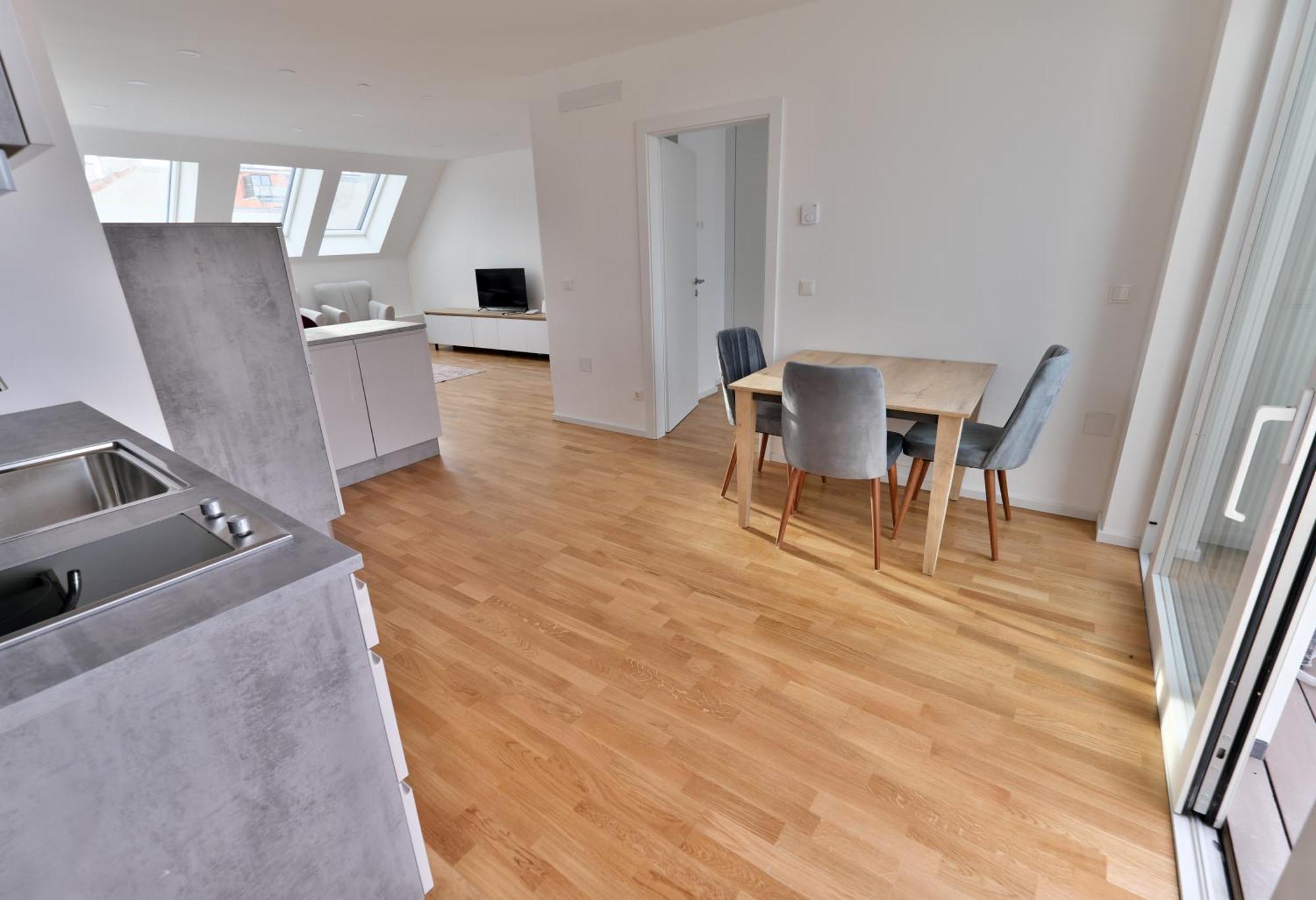 Vienna Lotus Apartments Bagian luar foto