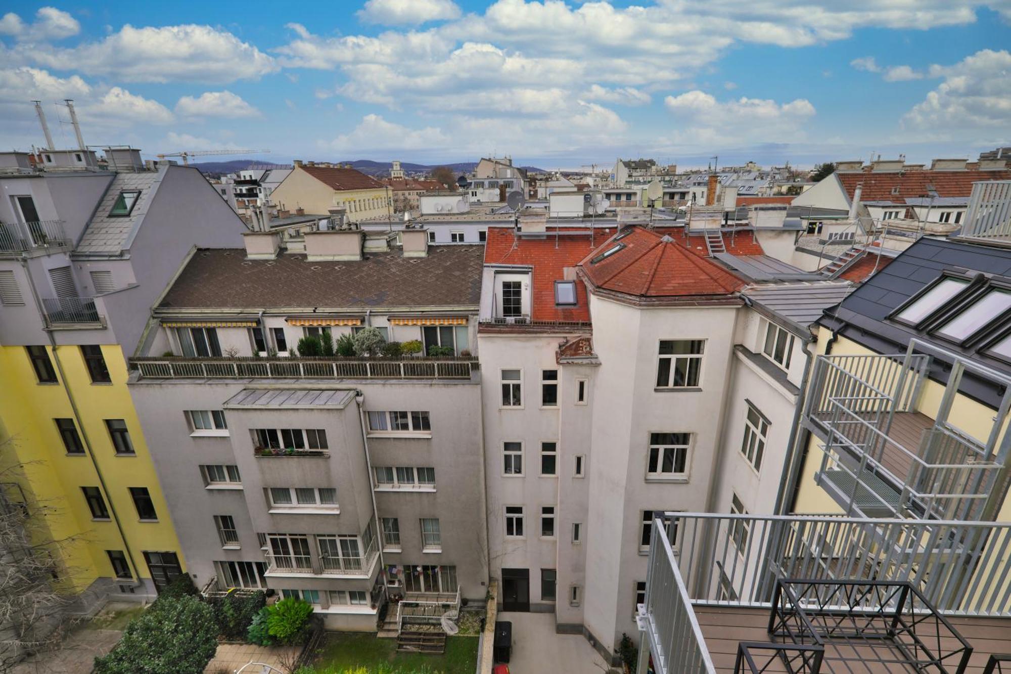 Vienna Lotus Apartments Bagian luar foto