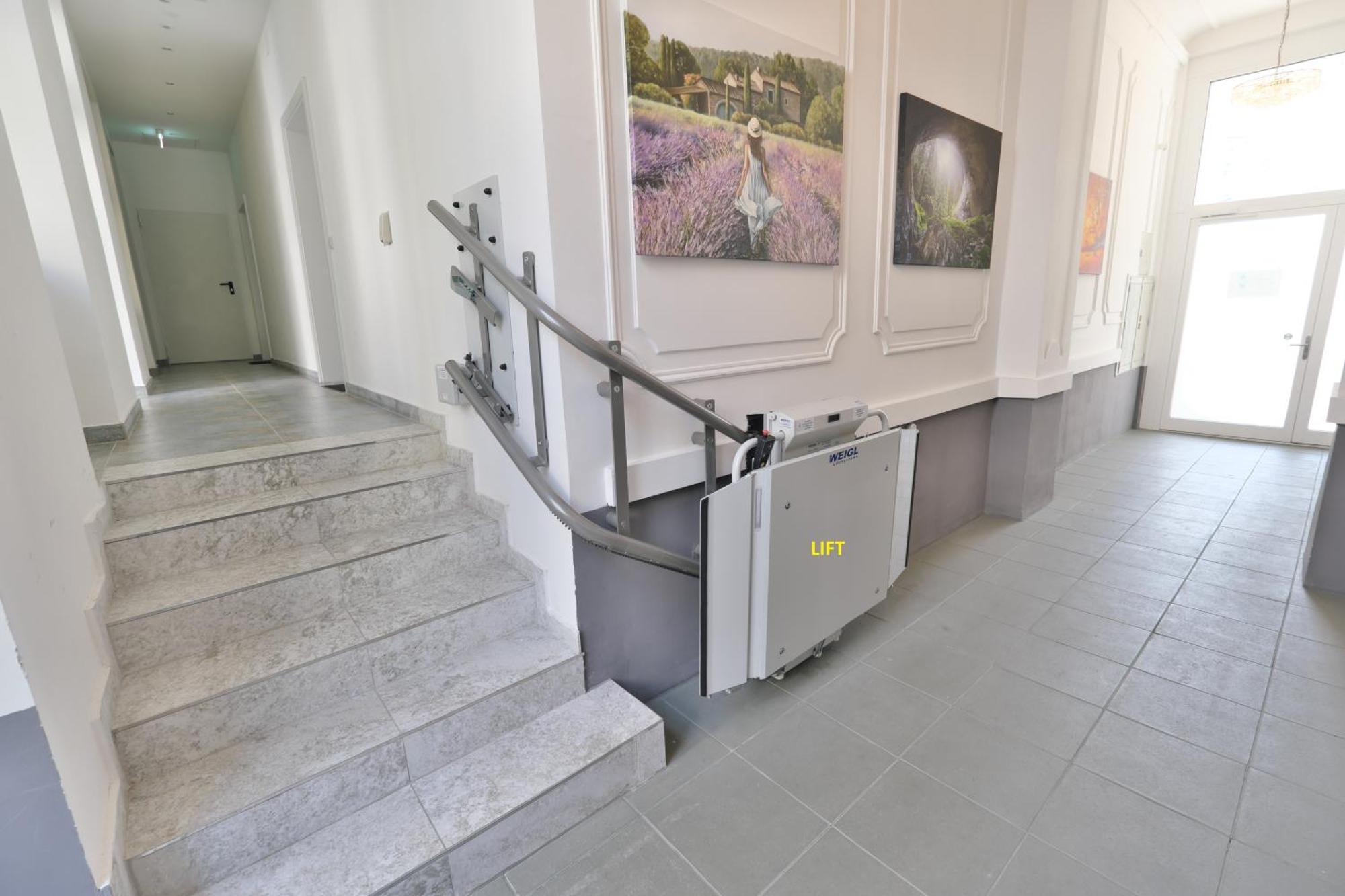 Vienna Lotus Apartments Bagian luar foto
