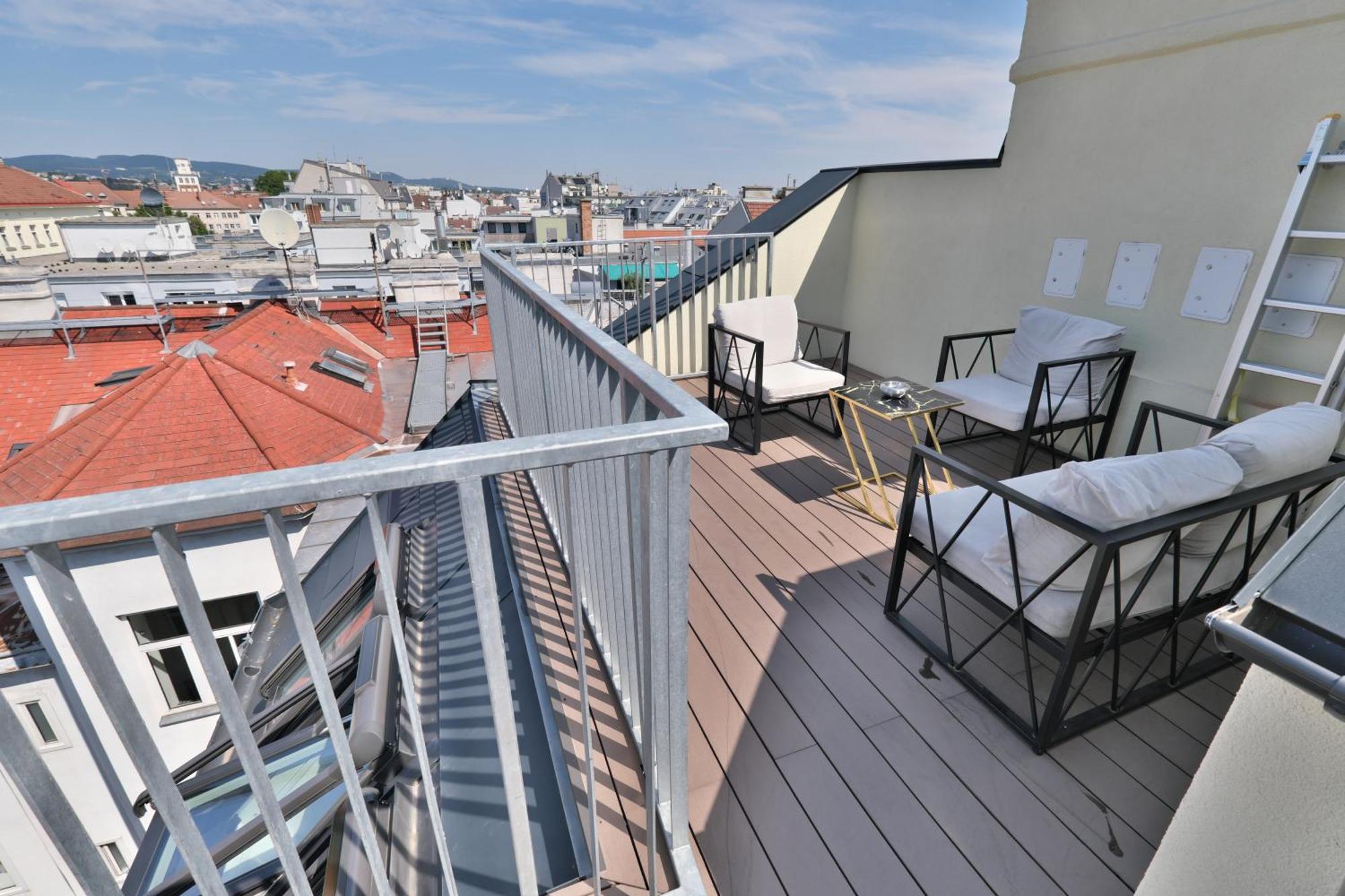 Vienna Lotus Apartments Bagian luar foto
