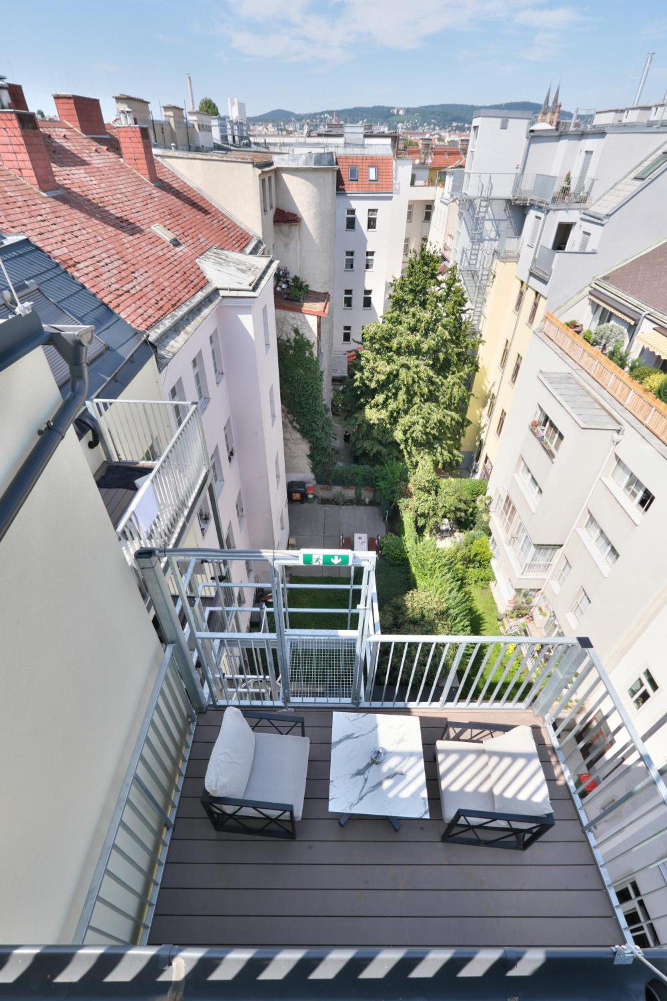 Vienna Lotus Apartments Ruang foto